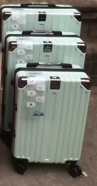 新しいデザイン 20インチビジネスボードケース ABS アルミフレーム スーツケース PC 隠しフック付き旅行用荷物