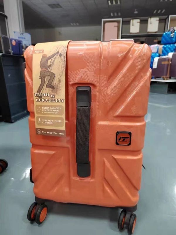 新しい工場 人気 防水旅行バッグ メーカー 20/24/28 インチ ABS パソコン ハードシェル TSA レトロ バッグ 卸売