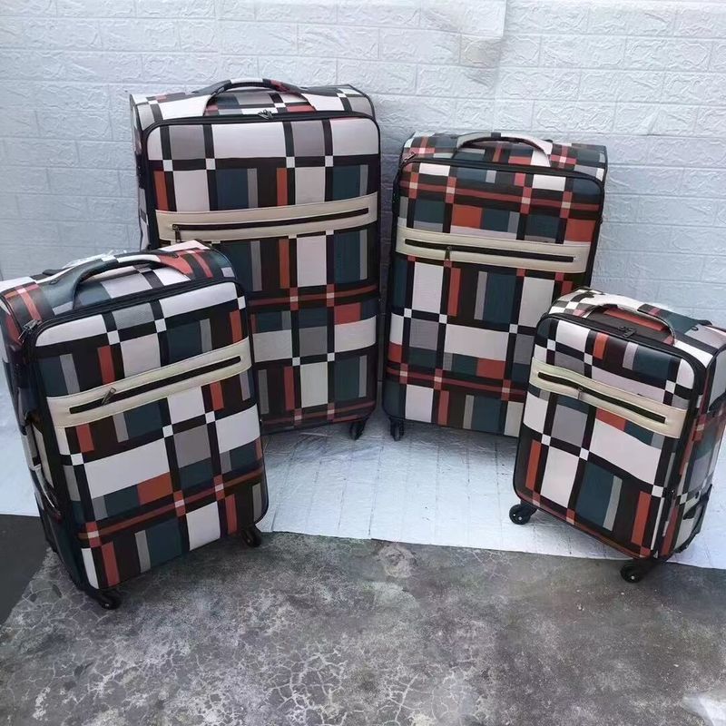 皮袋セット プレッドパターン 混ざった色 PU 工場 供給 防水 高強度 圧縮耐性