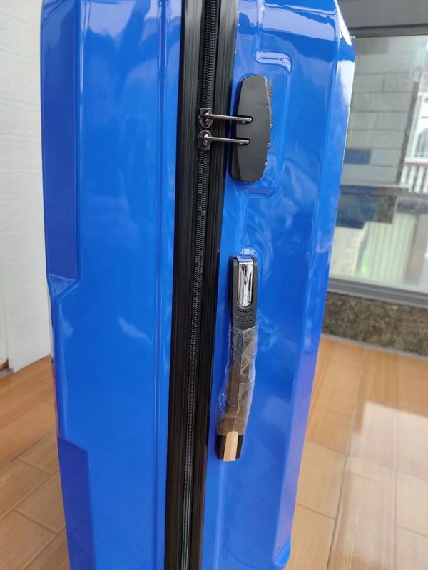 高品質の中国 工場 鮮やかな新デザイン 硬い殻 防水 ギフトセット 荷物 荷物 旅行時間