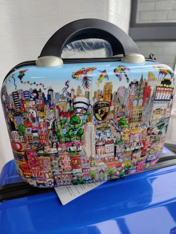 高品質の中国 工場 鮮やかな新デザイン 硬い殻 防水 ギフトセット 荷物 荷物 旅行時間