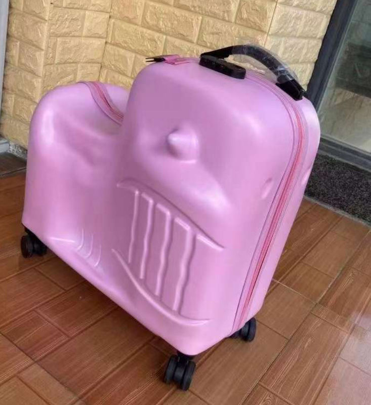 子供の座れる小物車 サイクリングスーツケース カートンバッグ 24インチ 乗れる小物車 子供 ローリング トッドル