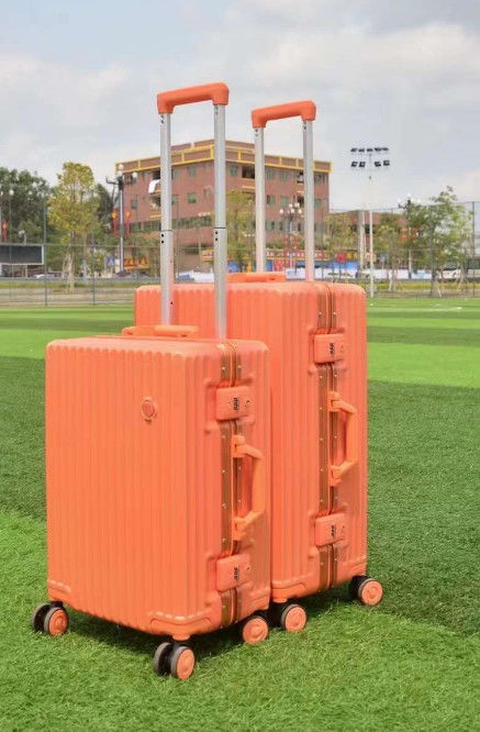 高級カスタム旅行用荷物セット 20' 24' 28' ABS PC アルミスーツケース ビジネスチェックイン荷物