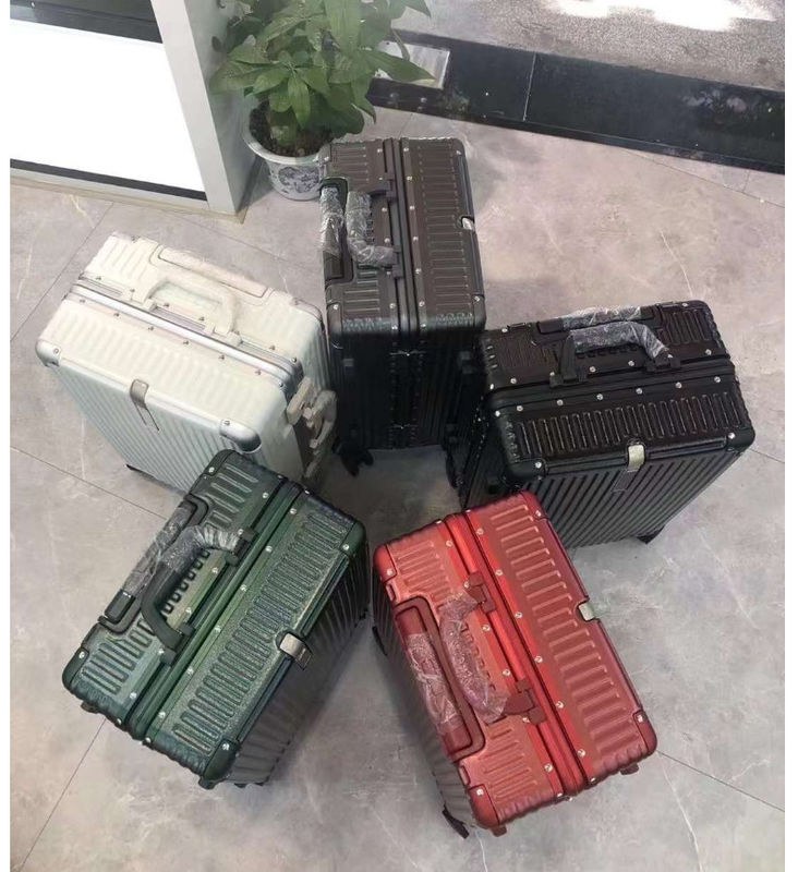 長距離スーツケース 20インチ 24インチ 26インチ アルミフレーム スーツケース 旅行 スーツケース パスワード 広柄 トロリ バッグ